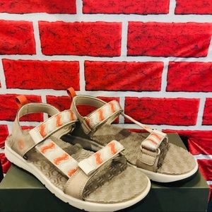 TIMBERLAND GOVERNOR ISLAND BACKSTRAP DK BEIGE